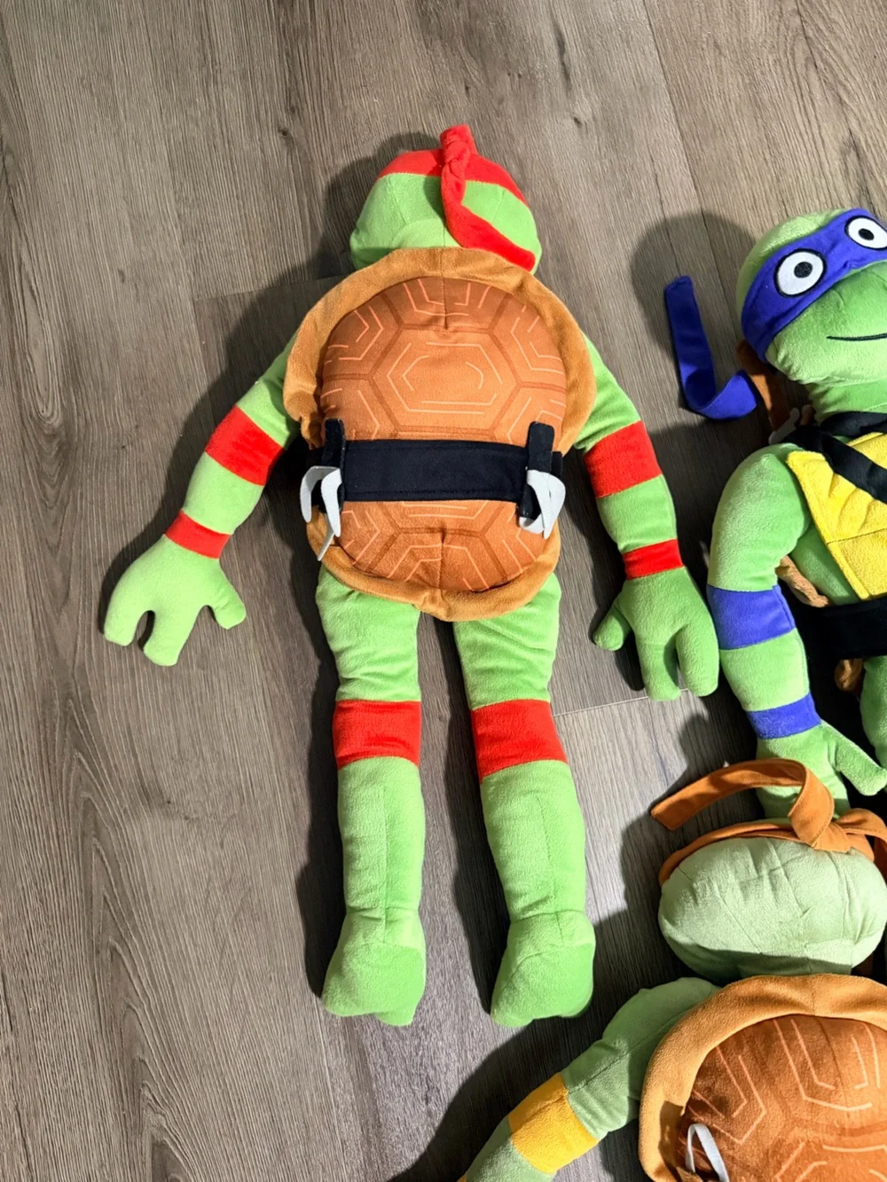 COMPLETE SET of 4 Teenage Mutant Ninja Turtles 26